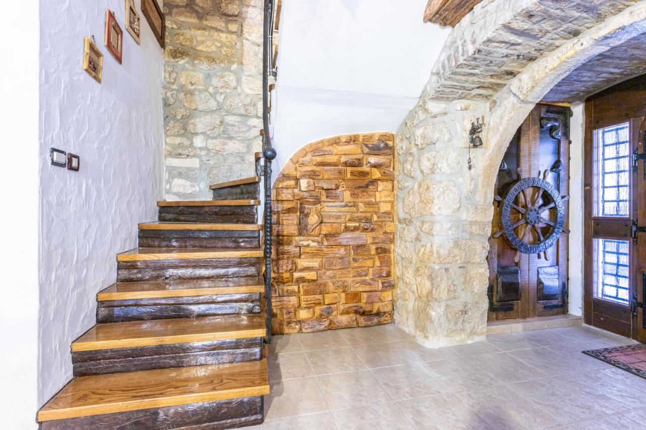 巴什卡沃达Stone House Srida公寓 外观 照片